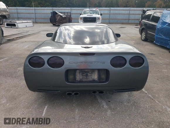 2004 Chevrolet Corvette with VIN 1G1YY22G845109017, listed as a Copart auction lot 75224994 with 125,172 mi miles and Salvage Title. Bid and sale history available at carsss.com. Image 6.