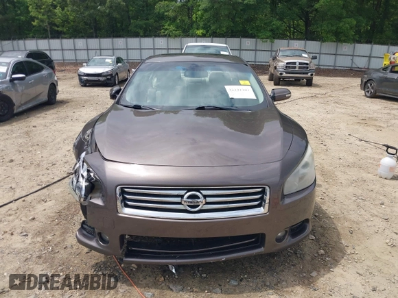 2013 Nissan Maxima SV z VIN 1N4AA5AP9DC816466, wystawiony jako IAAI lot #42141189 z przebiegiem 185 037 mil mil oraz . Historia ofert i sprzedaży dostępna na DreamBid. Obrazek 13.