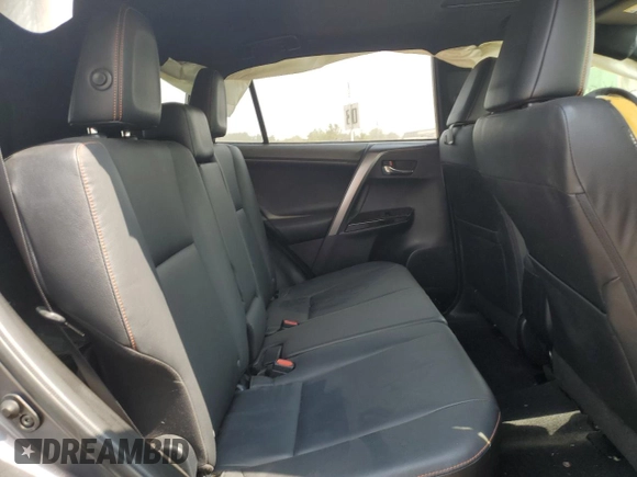 2016 Toyota RAV4 SE с VIN JTMNFREV3GJ068097, выставлен на аукционе Copart как лот 59408475 с пробегом 83 896 миль миль и Списание • Salvage title. История ставок и продаж доступна на DreamBid. Изображение 10.