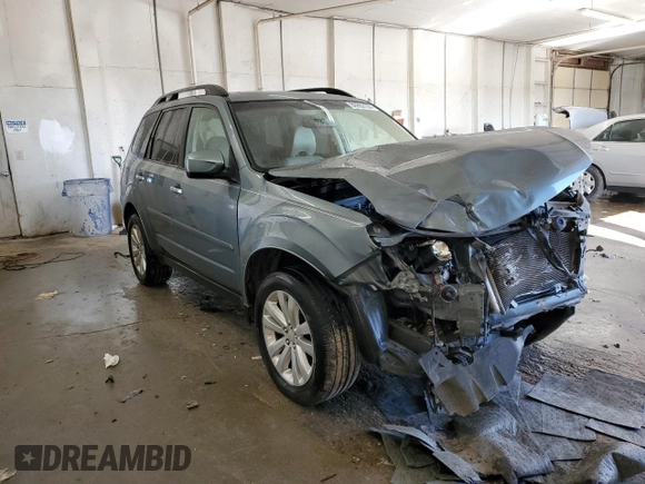 2012 Subaru Forester X Limited with VIN JF2SHAEC4CH468010, listed as a Copart auction lot 86992104 with 119,961 mi miles and Salvage title. Bid and sale history available at DreamBid. Image 4.