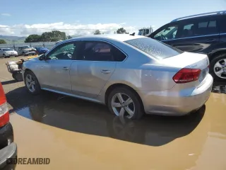 2012 Volkswagen Passat SE with VIN 1VWBP7A37CC096621, listed as a Copart auction lot 49468885 with 258,205 mi miles and Salvage Title. Bid and sale history available at carsss.com. Image 2.