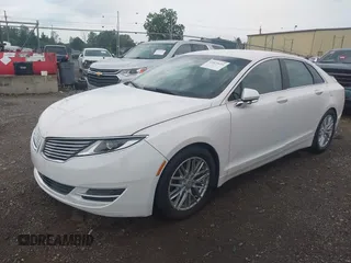 2016 Lincoln MKZ with VIN 3LN6L2JK9GR609137, listed as a IAAI auction lot 42679691 with 125,180 mi miles and . Bid and sale history available at DreamBid. Image 19.