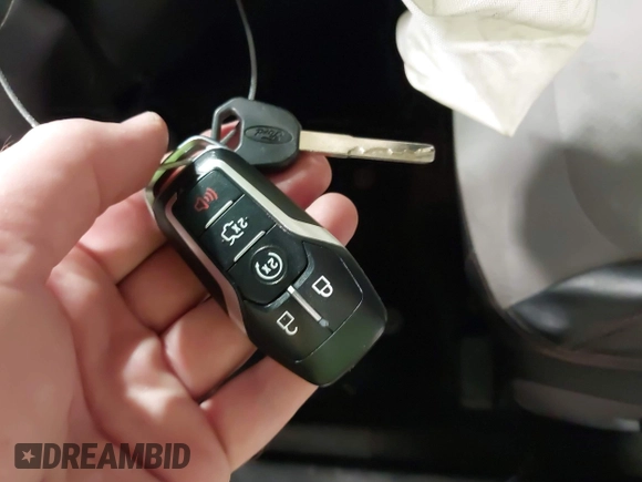 2017 Ford Explorer XLT с VIN 1FM5K8D89HGA27310, выставлен на аукционе IAAI как лот 42051535 с пробегом 111 483 миль миль и . История ставок и продаж доступна на DreamBid. Изображение 11.