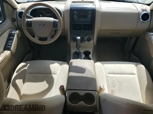 2010 Ford Explorer XLT with VIN 1FMEU6DE7AUA66392, listed as a Copart auction lot 49140655 with 87,657 mi miles and Clean Title. Bid and sale history available at carsss.com. Image 8.