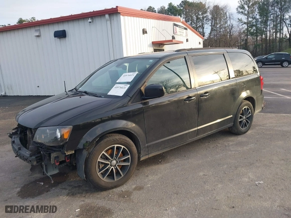 2018 Dodge Grand Caravan GT with VIN 2C4RDGEG3JR345119, listed as a IAAI auction lot 40976021 with 164,923 mi miles. Bid and sale history available at carsss.com. Image 2.