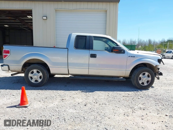 2011 Ford F-150 XL with VIN 1FTEX1CM3BFC84410, listed as a IAAI auction lot 41825309 with 233,666 mi miles. Bid and sale history available at carsss.com. Image 14.