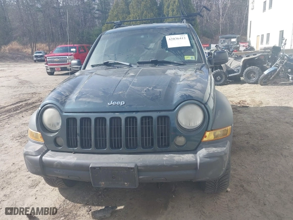 2006 Jeep Liberty Sport with VIN 1J4GL48K46W174723, listed as a IAAI auction lot 42036412 with 151,377 mi miles. Bid and sale history available at carsss.com. Image 6.