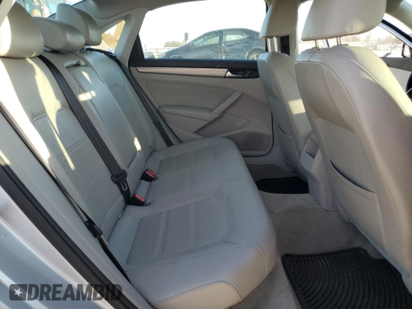 2014 Volkswagen Passat S with VIN 1VWAS7A30EC120934, listed as a Copart auction lot 86300754 with 91,176 mi miles and Salvage Title. Bid and sale history available at carsss.com. Image 10.