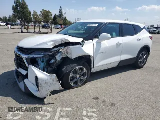 2024 Chevrolet Blazer LT z VIN 3GNKBCR40RS181009, wystawiony jako Copart lot #55139185 z przebiegiem 9 843 mil mil oraz Szkoda całkowita • Salvage title. Historia ofert i sprzedaży dostępna na DreamBid. Obrazek 1.