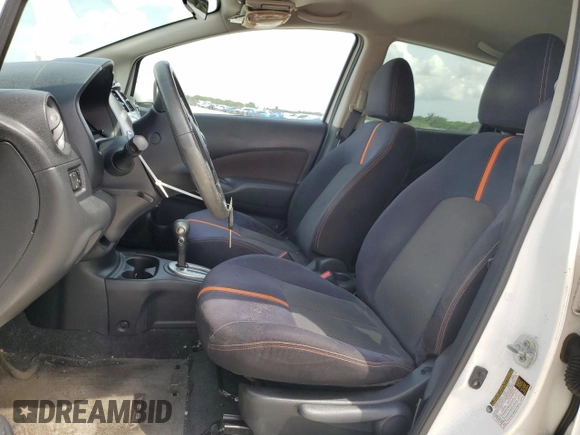 2015 Nissan Note SR z VIN 3N1CE2CP3FL399892, wystawiony jako Copart lot #72311024 z przebiegiem 80 234 mil mil oraz Szkoda całkowita • Salvage title. Historia ofert i sprzedaży dostępna na DreamBid. Obrazek 7.