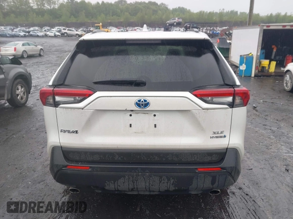 2023 Toyota RAV4 Hybrid XLE Premium z VIN JTMB6RFV3PD546700, wystawiony jako IAAI lot #42334903 z przebiegiem 53 853 mil mil oraz . Historia ofert i sprzedaży dostępna na DreamBid. Obrazek 16.