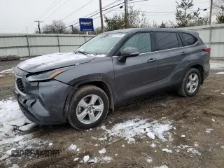 2021 Toyota Highlander L with VIN 5TDCZRBH3MS069679, listed as a Copart auction lot 44747705 with 12,060 mi miles and Salvage title. Bid and sale history available at DreamBid. Image 1.