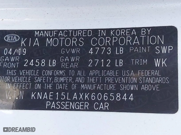 2019 Kia Stinger with VIN KNAE15LAXK6065844, listed as a IAAI auction lot 41349805 with 119,562 mi miles. Bid and sale history available at carsss.com. Image 9.