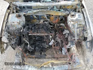 2008 Mercury Milan with VIN 3MEHM07Z28R663818, listed as a Copart auction lot 60811715 with Not provided miles and Salvage title. Bid and sale history available at DreamBid. Image 11.
