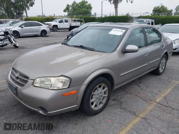 2000 Nissan Maxima GXE z VIN JN1CA31D0YT754624, wystawiony jako IAAI lot #42299290 z przebiegiem 81 958 mil mil oraz . Historia ofert i sprzedaży dostępna na DreamBid. Obrazek 17.