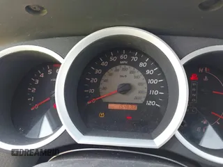 2007 Toyota Tacoma z VIN 5TELU42N47Z455347, wystawiony jako IAAI lot #41730034 z przebiegiem 154 633 mil mil oraz . Historia ofert i sprzedaży dostępna na DreamBid. Obrazek 7.