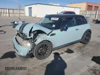 2013 MINI Cooper Hardtop with VIN WMWSU3C57DT547046, listed as a Copart auction lot 42758265 with 152,830 mi miles and Clean Title. Bid and sale history available at carsss.com. Image 1.
