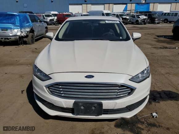 2017 Ford Fusion SE with VIN 3FA6P0H78HR172365, listed as a Copart auction lot 85841854 with 185,868 mi miles and Clean Title. Bid and sale history available at carsss.com. Image 5.