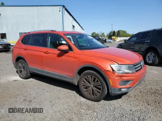 2018 Volkswagen Tiguan SEL with VIN 3VV3B7AX4JM020893, listed as a Copart auction lot 52997105 with 114,025 mi miles and Salvage title. Bid and sale history available at DreamBid. Image 4.