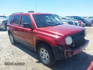 2014 Jeep Patriot Sport z VIN 1C4NJPBA9ED534454, wystawiony jako IAAI lot #42110952 z przebiegiem 125 036 mil mil oraz . Historia ofert i sprzedaży dostępna na DreamBid. Obrazek 1.