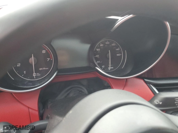 2018 Alfa Romeo Giulia with VIN ZARFAEBN3J7595289, listed as a Copart auction lot 76635464 with 0 mi miles and Non Repairable. Bid and sale history available at carsss.com. Image 9.