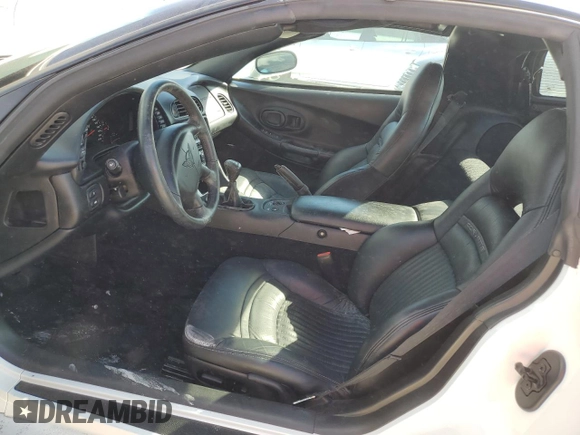 1999 Chevrolet Corvette with VIN 1G1YY22G6X5117332, listed as a Copart auction lot 77683134 with 0 mi miles and Salvage Title. Bid and sale history available at carsss.com. Image 7.