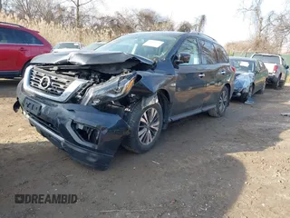 2017 Nissan Pathfinder SV with VIN 5N1DR2MM1HC609460, listed as a IAAI auction lot 41184113 with 1 mi miles. Bid and sale history available at carsss.com. Image 17.