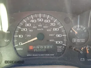 2004 Chevrolet Astro Cargo z VIN 1GCDM19X24B114698, wystawiony jako IAAI lot #42235338 z przebiegiem 253 944 mil mil oraz . Historia ofert i sprzedaży dostępna na DreamBid. Obrazek 7.