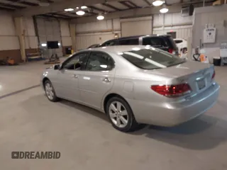 2005 Lexus ES 350 with VIN JTHBA30G255058365, listed as a IAAI auction lot 41505632 with 151,555 mi miles and . Bid and sale history available at carsss.com. Image 3.