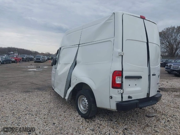 2018 Nissan NV Cargo S with VIN 1N6BF0LY4JN804859, listed as a IAAI auction lot 41230160 with 208,770 mi miles. Bid and sale history available at carsss.com. Image 3.
