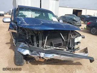 2000 Chevrolet C/K 1500 with VIN 1GCEC19W3YZ118772, listed as a IAAI auction lot 41678792 with 1 mi miles. Bid and sale history available at carsss.com. Image 6.