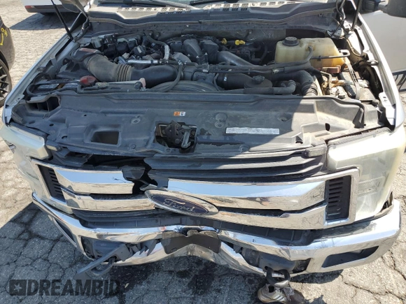 2017 Ford F-250 XL z VIN 1FT7X2AT7HEC55158, wystawiony jako Copart lot #59394225 z przebiegiem 256 564 mil mil oraz Szkoda całkowita • Salvage title. Historia ofert i sprzedaży dostępna na DreamBid. Obrazek 11.