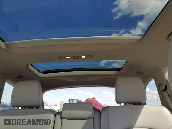 2015 Audi Q7 Premium Plus с VIN WA1LMAFE5FD014515, выставлен на аукционе Copart как лот 50829395 с пробегом 139 237 миль миль и Списание • Salvage title. История ставок и продаж доступна на DreamBid. Изображение 10.