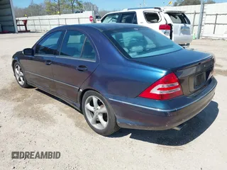 2005 Mercedes-Benz C 230 Kompressor with VIN WDBRF40J45F686777, listed as a IAAI auction lot 41675146 with Not Provided miles and . Bid and sale history available at DreamBid. Image 3.