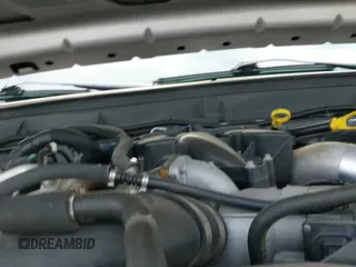 2015 Ford F-250 Lariat z VIN 1FT7W2BT3FEA37930, wystawiony jako IAAI lot #42492049 z przebiegiem 108 256 mil mil oraz . Historia ofert i sprzedaży dostępna na DreamBid. Obrazek 19.