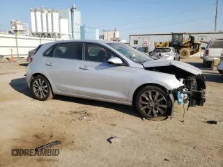 2018 Hyundai Elantra GT with VIN KMHH35LE1JU020150, listed as a Copart auction lot 72145764 with 137,552 mi miles and Salvage Title. Bid and sale history available at carsss.com. Image 4.