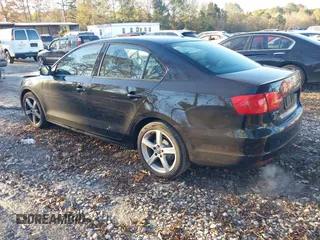 2012 Volkswagen Jetta SE with VIN 3VWBP7AJ3CM338852, listed as a IAAI auction lot 41011223 with 307,098 mi miles and . Bid and sale history available at DreamBid. Image 3.