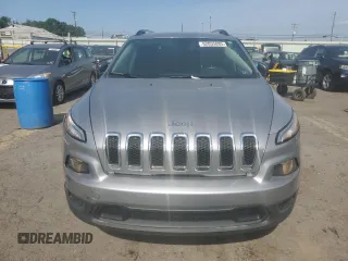2016 Jeep Cherokee Sport with VIN 1C4PJMAB7GW203347, listed as a Copart auction lot 62055885 with 87,083 mi miles and Salvage title. Bid and sale history available at DreamBid. Image 5.