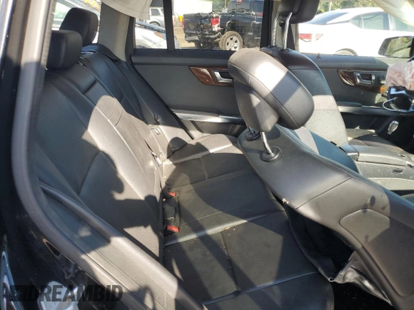 2014 Mercedes-Benz GLK 350 z VIN WDCGG5HB5EG196636, wystawiony jako Copart lot #55851965 z przebiegiem 198 097 mil mil oraz Czysty tytuł • Clean title. Historia ofert i sprzedaży dostępna na DreamBid. Obrazek 11.