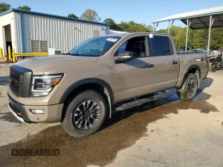 2021 Nissan Titan SV z VIN 1N6AA1ED0MN512544, wystawiony jako Copart lot #73992344 z przebiegiem Nie podano mil oraz Szkoda całkowita • Salvage title. Historia ofert i sprzedaży dostępna na DreamBid. Obrazek 1.