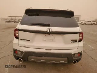 2022 Honda Passport TrailSport with VIN 5FNYF8H67NB008548, listed as a Copart auction lot 49726835 with 38,322 mi miles and Salvage Title. Bid and sale history available at carsss.com. Image 6.