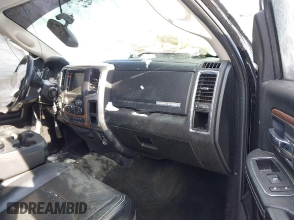2015 Ram 2500 Laramie with VIN 3C6UR5FLXFG584408, listed as a IAAI auction lot 41588107 with 177,520 mi miles. Bid and sale history available at carsss.com. Image 5.