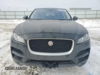 2020 Jaguar F-Pace 30t Prestige with VIN SADCK2GX8LA635489, listed as a Copart auction lot 45633435 with 43,674 mi miles and Salvage Title. Bid and sale history available at DreamBid. Image 5.