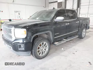 2015 GMC Sierra 1500 Denali z VIN 3GTU2WEJ8FG321045, wystawiony jako IAAI lot #41790541 z przebiegiem 239 945 mil mil oraz . Historia ofert i sprzedaży dostępna na DreamBid. Obrazek 17.
