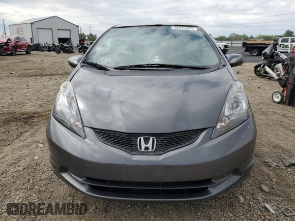 2015 Honda Fit с VIN JHMGE8H3XDC038657, выставлен на аукционе Copart как лот 58015335 с пробегом 99 455 миль миль и Списание • Salvage title. История ставок и продаж доступна на DreamBid. Изображение 5.
