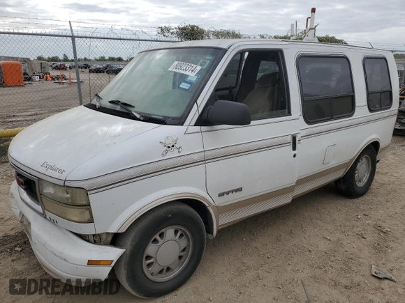 2000 GMC Safari z VIN 1GDDM19W3YB518506, wystawiony jako Copart lot #80923314 z przebiegiem 303 166 mil mil oraz Szkody całkowita. Historia ofert i sprzedaży dostępna na DreamBid. Obrazek 1.