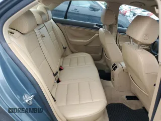 2006 Volkswagen Jetta 2.5L z VIN 3VWSF71K86M796788, wystawiony jako Copart lot #62828485 z przebiegiem 140 523 mil mil oraz Szkoda całkowita • Salvage title. Historia ofert i sprzedaży dostępna na DreamBid. Obrazek 10.