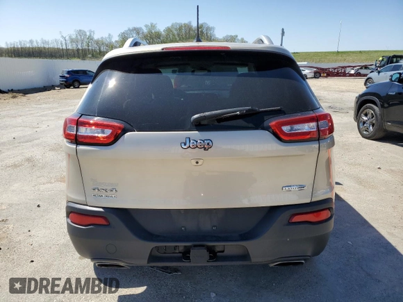 2015 Jeep Cherokee Latitude with VIN 1C4PJMCS2FW642399, listed as a Copart auction lot 54960075 with 125,168 mi miles and Non Repairable. Bid and sale history available at DreamBid. Image 6.
