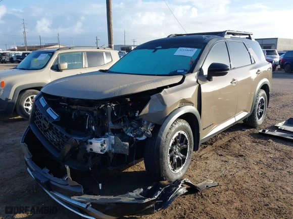 2024 Nissan Pathfinder SV with VIN 5N1DR3BD3RC260649, listed as a IAAI auction lot 41118601 with 14,222 mi miles. Bid and sale history available at carsss.com. Image 2.