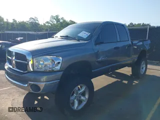 2007 Dodge 1500 SLT with VIN 1D7HU18237J580681, listed as a IAAI auction lot 42054665 with 264,010 mi miles. Bid and sale history available at carsss.com. Image 2.